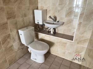 Prodej obchodního prostoru, Turnov, Palackého, 54 m2