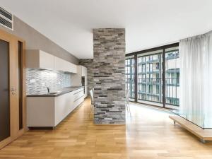 Pronájem bytu 2+kk, Praha - Žižkov, Ke kapslovně, 70 m2