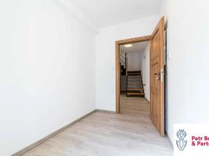 Pronájem bytu 3+kk, Rakovník, Husovo náměstí, 87 m2