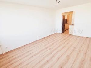 Pronájem bytu 3+1, Praha - Chodov, Křejpského, 66 m2