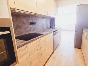 Pronájem bytu 3+1, Praha - Chodov, Křejpského, 66 m2