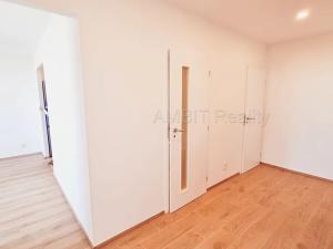 Pronájem bytu 3+1, Praha - Chodov, Křejpského, 66 m2