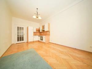 Pronájem bytu 2+kk, Praha - Žižkov, Přemyslovská, 52 m2