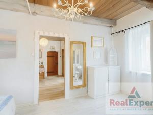 Prodej rodinného domu, Vraný, 250 m2