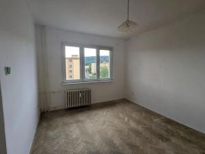 Pronájem bytu 2+1, Most, Jaroslava Vrchlického, 56 m2