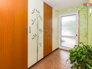 Prodej rodinného domu, Sezemice, Stavbařů, 228 m2
