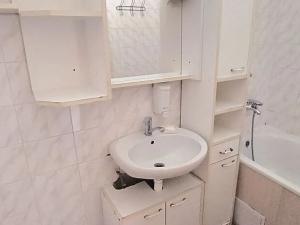 Prodej bytu 2+1, Sokolov, Sokolovská, 52 m2
