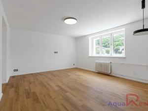 Prodej bytu 3+1, Karlovy Vary, Moskevská, 75 m2