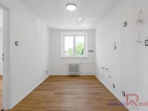 Prodej bytu 3+1, Karlovy Vary, Moskevská, 75 m2
