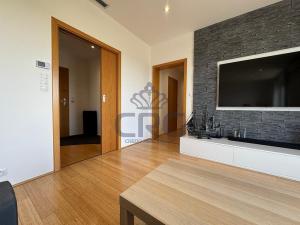 Prodej bytu 3+kk, Pohořelice, Znojemská, 90 m2