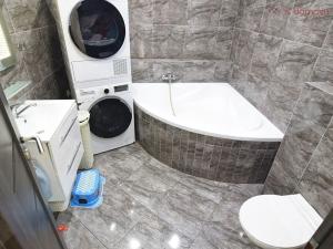 Prodej rodinného domu, Dubenec, 250 m2