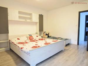 Prodej rodinného domu, Dubenec, 250 m2