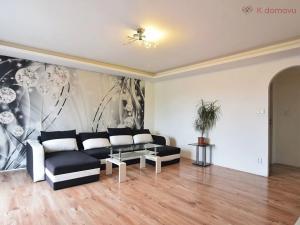 Prodej rodinného domu, Dubenec, 250 m2