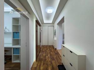 Pronájem bytu 3+kk, Teplice, U Hadích lázní, 79 m2