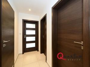 Pronájem bytu 3+kk, Praha - Žižkov, Olšanská, 104 m2