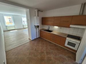 Pronájem bytu 2+1, Teplice, Štúrova, 52 m2