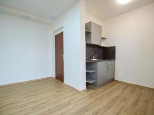 Pronájem kanceláře, Poděbrady, Hakenova, 10 m2
