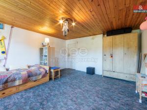 Prodej rodinného domu, Stříbrná, 228 m2