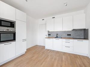 Prodej bytu 2+kk, Praha - Vinohrady, Perucká, 54 m2