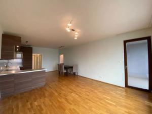 Pronájem bytu 2+kk, Praha - Hrdlořezy, Učňovská, 65 m2