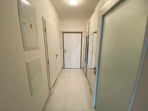 Pronájem bytu 2+kk, Praha - Hrdlořezy, Učňovská, 65 m2
