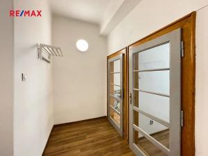 Pronájem bytu 1+1, Praha - Košíře, Mahenova, 48 m2