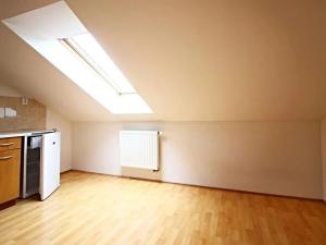 Pronájem bytu 2+kk, Brno, Králova, 37 m2