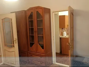 Pronájem bytu 2+1, Praha - Hloubětín, Slévačská, 47 m2