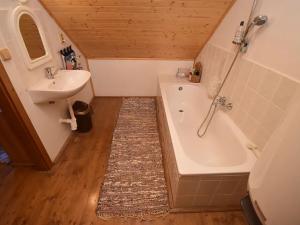 Prodej chalupy, Míčov-Sušice, 130 m2