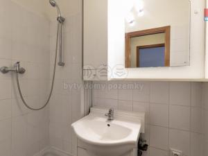 Prodej bytu 1+kk, Praha, Vřesová, 27 m2