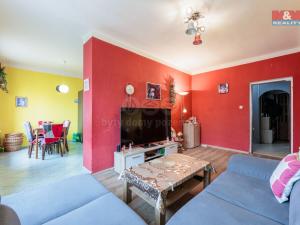 Prodej bytu 3+1, Bukovany, 84 m2