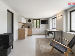 Prodej rodinného domu, Zákupy, Benátky, 119 m2