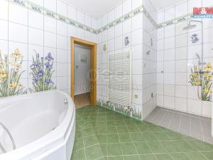 Prodej bytu 4+1, Praha - Horní Počernice, Dobrošovská, 117 m2