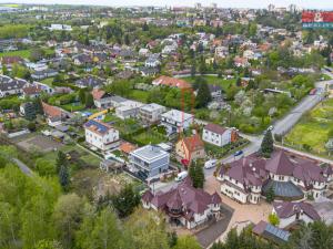 Prodej bytu 4+1, Praha - Horní Počernice, Dobrošovská, 117 m2