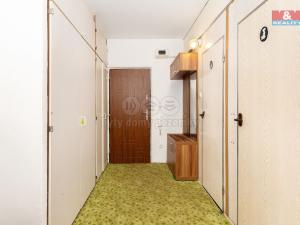 Prodej bytu 3+1, Seč, Sídl. 9. května, 54 m2