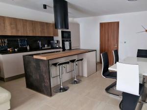 Prodej rodinného domu, Pasohlávky, 320 m2