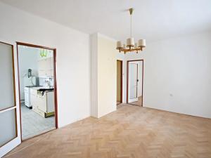 Prodej bytu 3+1, Domažlice, Kosmonautů, 60 m2