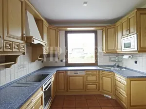 Pronájem vily, Praha - Nebušice, K Hlásku, 400 m2