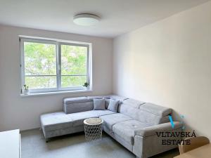 Pronájem bytu 2+kk, Praha - Karlín, Křižíkova, 53 m2