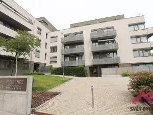 Pronájem bytu 1+kk, Praha - Michle, Hadovitá, 40 m2