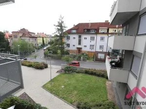 Pronájem bytu 1+kk, Praha - Michle, Hadovitá, 40 m2