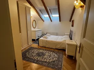 Pronájem bytu 3+kk, Praha - Vinohrady, Italská, 104 m2