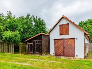 Prodej chalupy, Studená, 168 m2