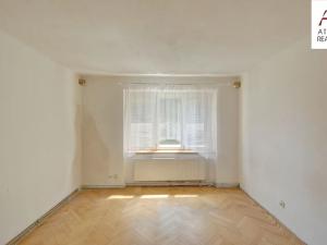 Prodej bytu 2+1, Kolín, Na Magistrále, 50 m2