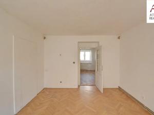 Prodej bytu 2+1, Kolín, Na Magistrále, 50 m2