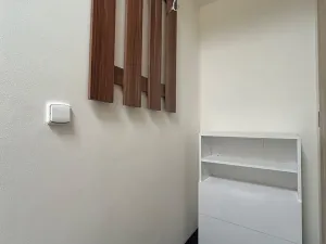 Pronájem bytu 1+kk, Praha - Háje, Hviezdoslavova, 18 m2