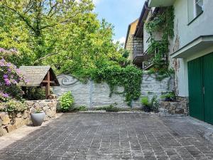 Prodej rodinného domu, České Budějovice, Třebízského, 200 m2