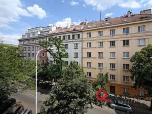 Pronájem bytu 2+kk, Praha - Holešovice, Osadní, 55 m2