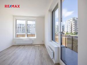 Prodej bytu 3+kk, Praha - Dolní Měcholupy, Kardausova, 74 m2