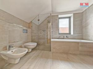 Prodej rodinného domu, Vřesník, 256 m2